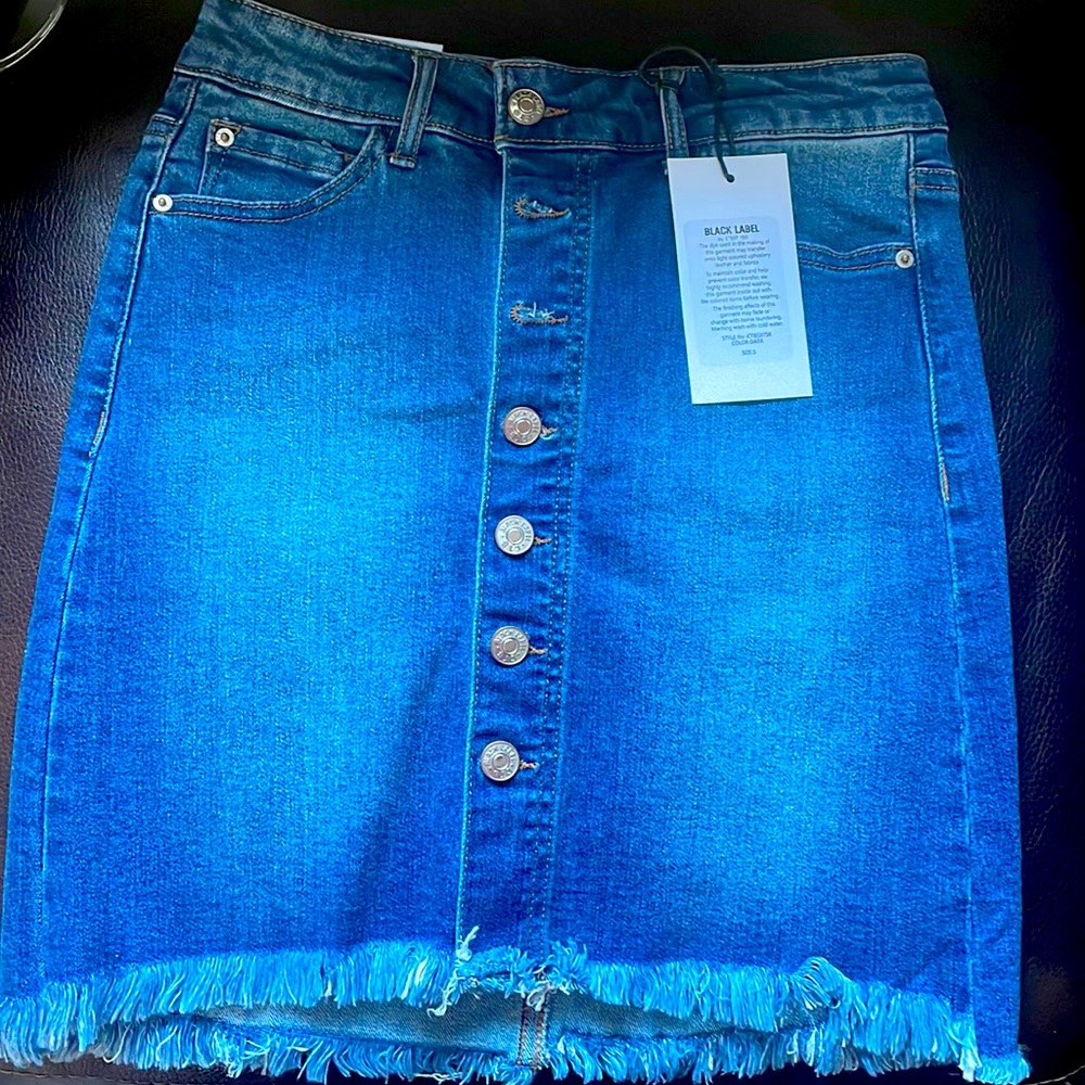 Black Label Mid Waist Mini Skirt Dark Denim sz. Small